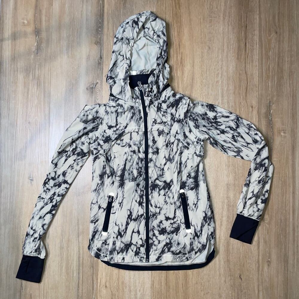 Lululemon Bring Back The Track Jacket - Picture 3 of 16